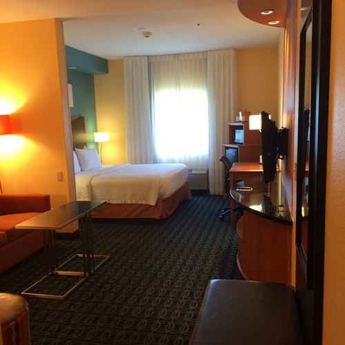 hotel room fairfield inn